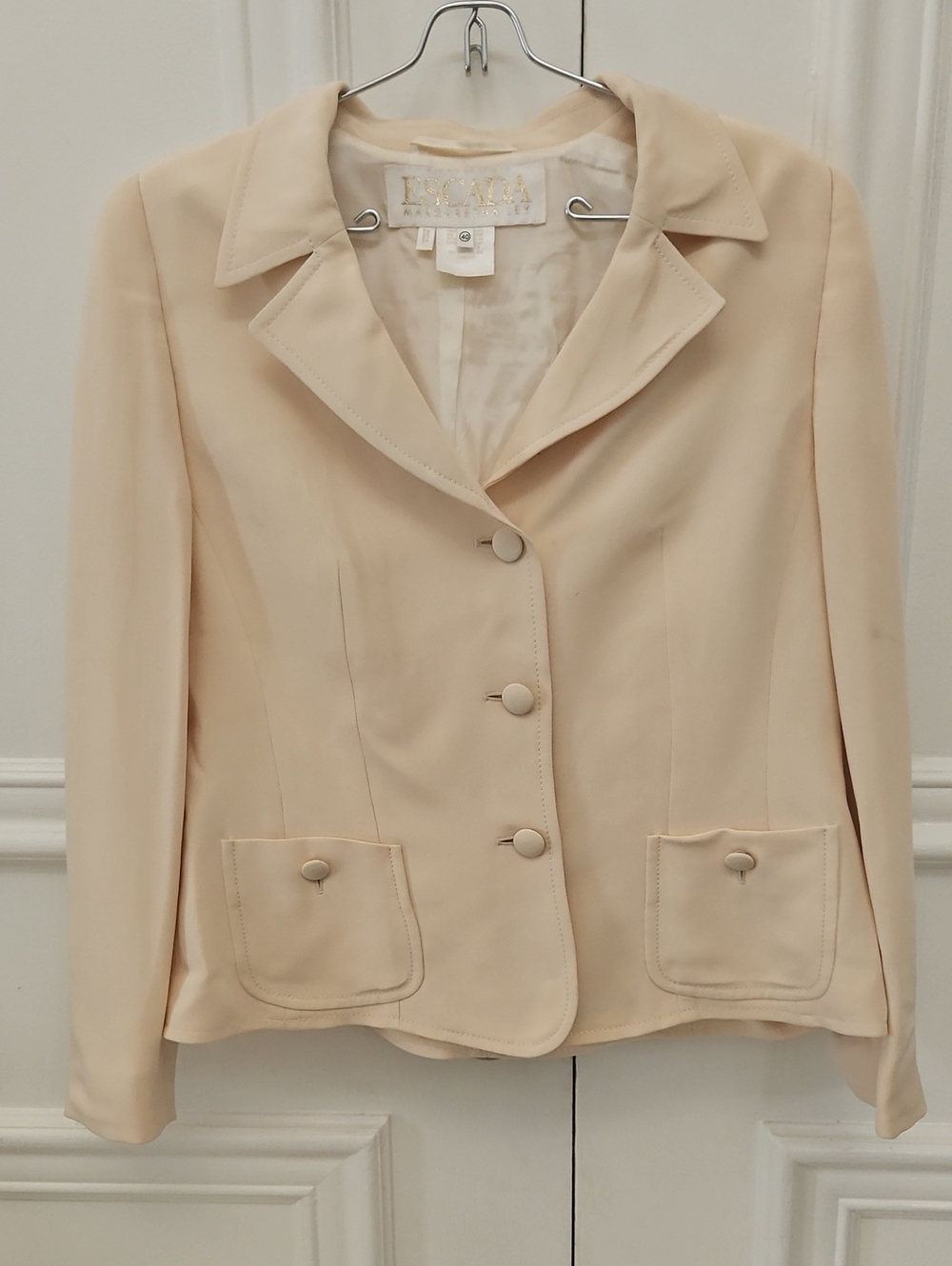 Escada Light Cream Tailored Women's Blazer - EU 40